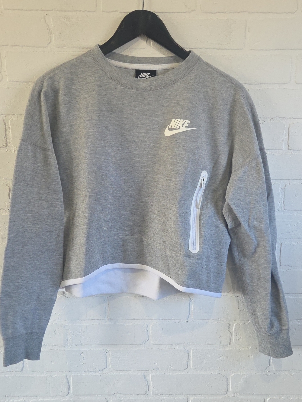 Nike Grey Cropped Crewneck Sweatshirt with Pocket
